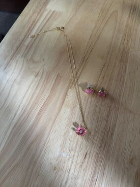 kate spade Gold and Pink Flower Necklace with Matching Studs
